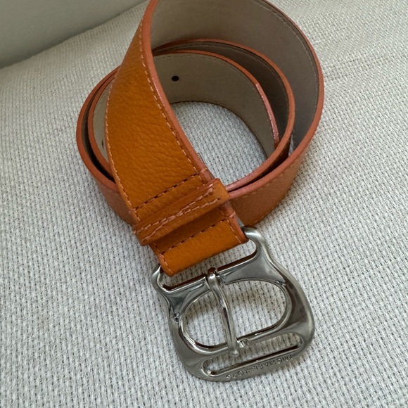 Michael Kors Belt with silver buckle. - Picture 6 of 7